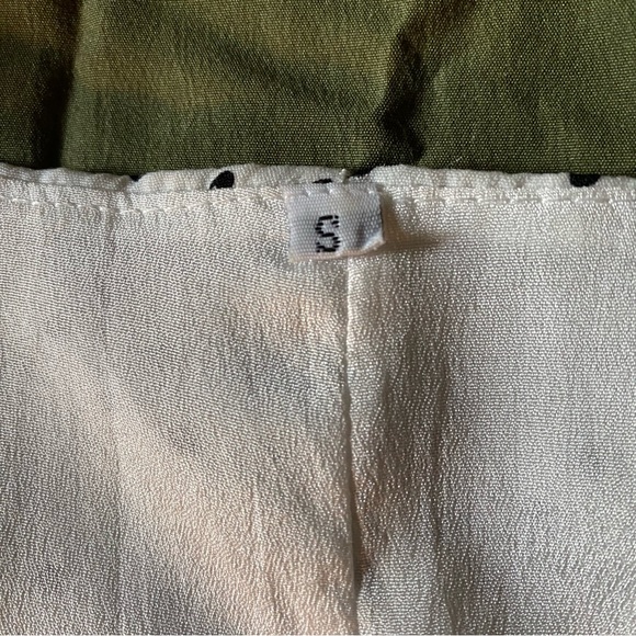 Polka dot blouse - Picture 2 of 5